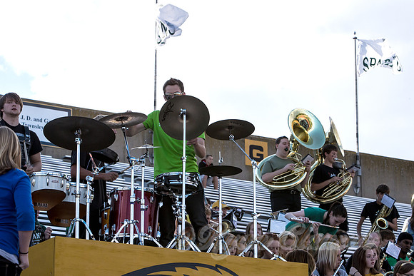 20120921-025