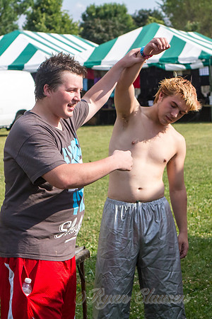 20120703-005